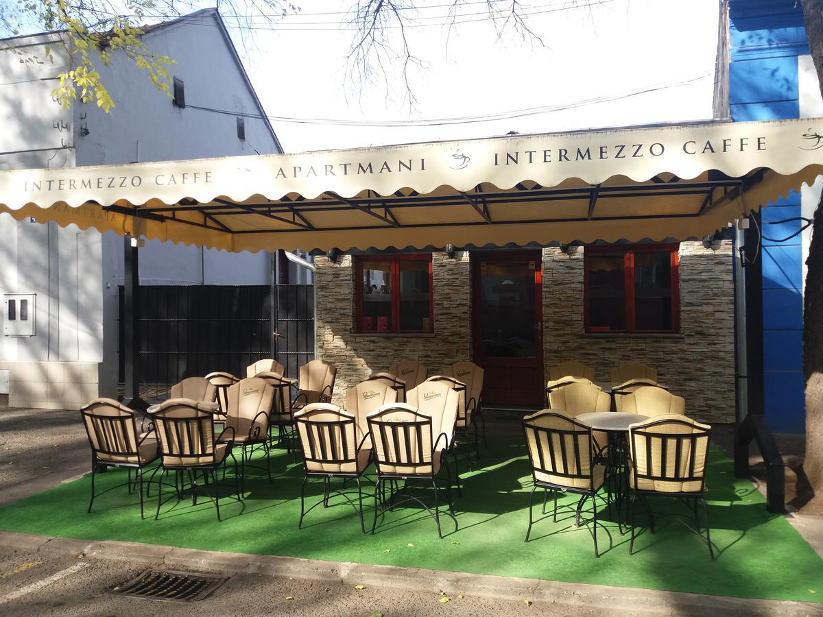 Kikinda Bed&Breakfast Intermezzo Caffe المظهر الخارجي الصورة