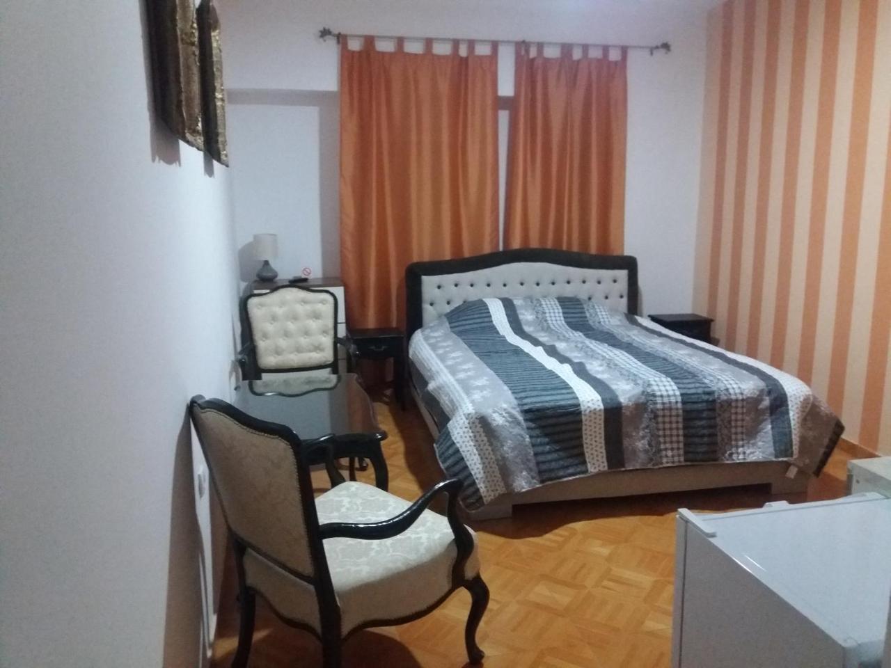 Kikinda Bed&Breakfast Intermezzo Caffe المظهر الخارجي الصورة