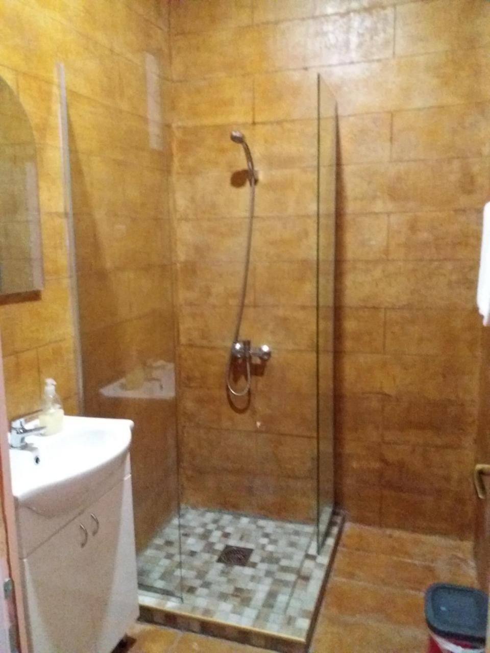 Kikinda Bed&Breakfast Intermezzo Caffe المظهر الخارجي الصورة